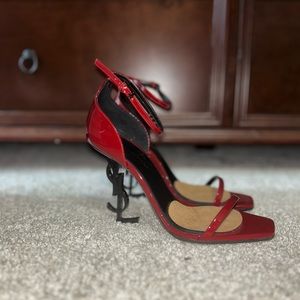 Yves Saint Laurent sandals